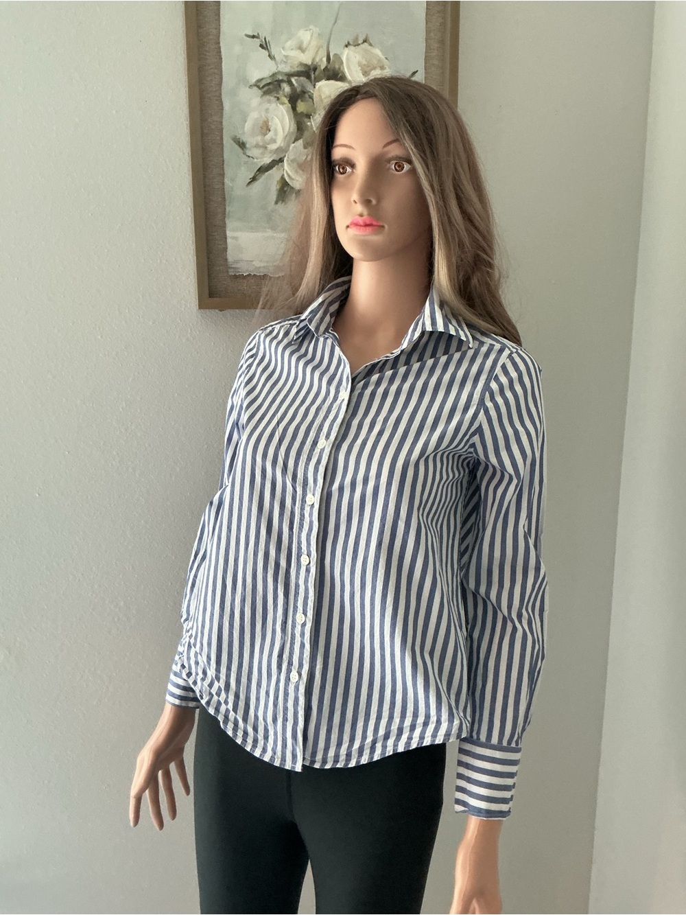 Banana Republic Blue and White Vertical Stripe Button-Down Shirt - Picture 2 of 9